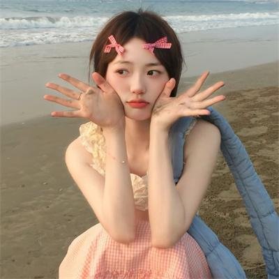 美丽笨女人